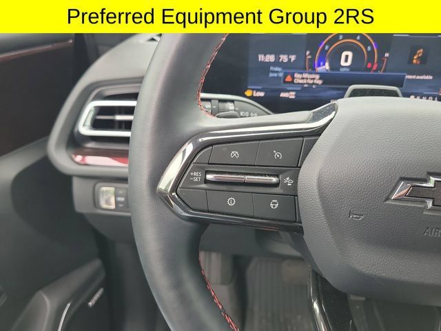 Used 2025 Chevrolet Traverse RS w/ LPO, Floor Liner Package AWD/4WD image 11