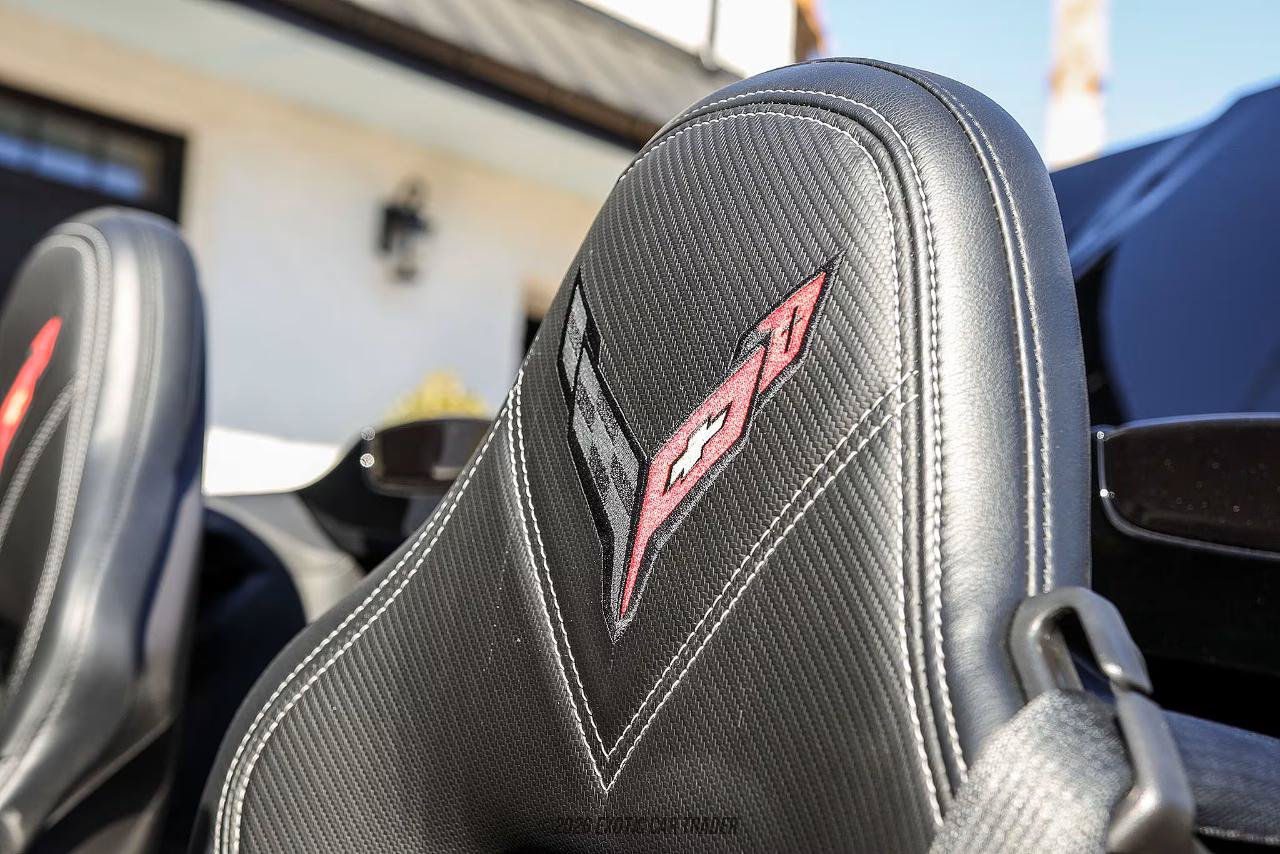 Used 2019 Chevrolet Corvette Z06 RWD image 17