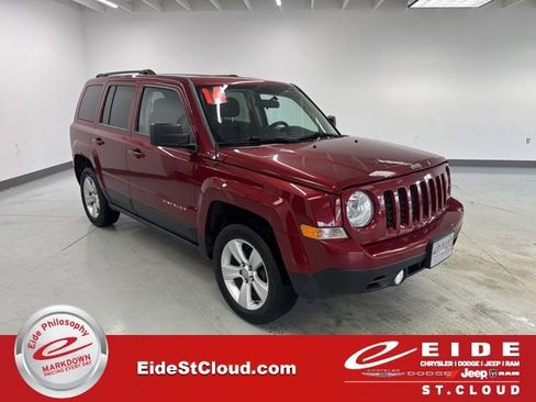 Used 2014 Jeep Patriot Latitude image 1
