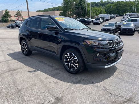 Used 2024 Jeep Compass Limited AWD/4WD image 6