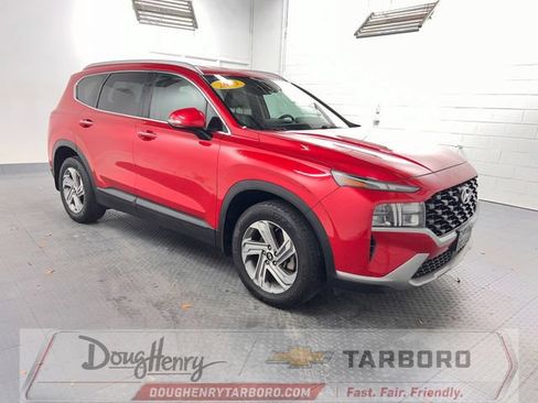Used 2023 Hyundai Santa Fe SEL FWD image 3
