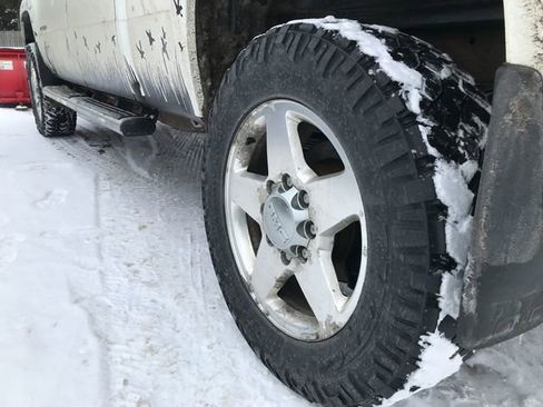 Used 2014 GMC Sierra 2500 SLT w/ SLT Convenience Package image 10