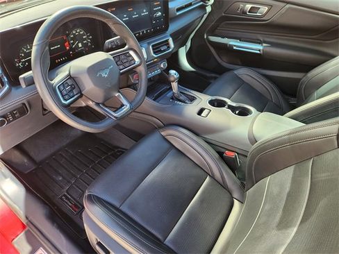 Used 2024 Ford Mustang Premium image 25
