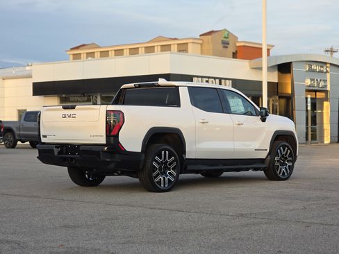 New 2026 GMC Sierra EV Elevation image 6