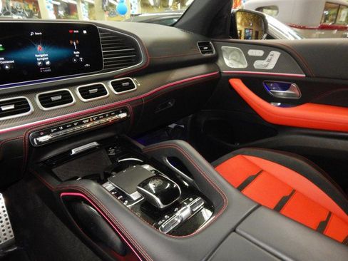 Used 2023 Mercedes-Benz GLE 53 AMG 4MATIC Coupe image 31