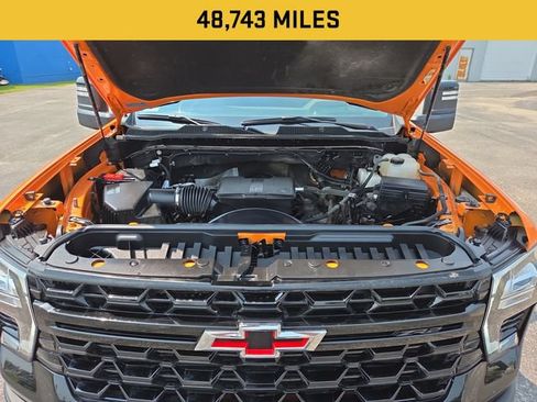 Used 2025 Chevrolet Silverado 2500 ZR2 w/ ZR2 Bison Edition AWD/4WD image 4