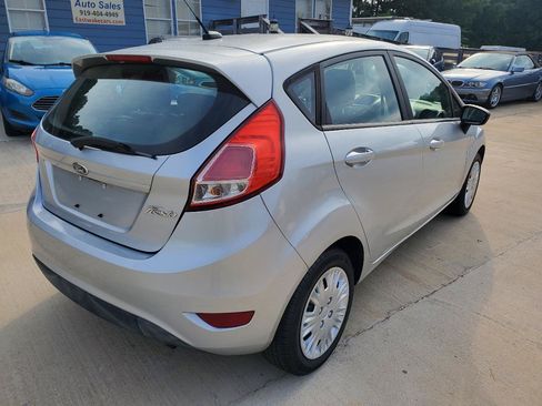 Used 2016 Ford Fiesta S FWD image 9