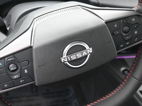New 2026 Nissan Sentra SR w/ SR Premium Package FWD image 12