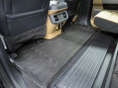 Used 2024 Ford F250 Lariat w/ Lariat Ultimate Package image 53