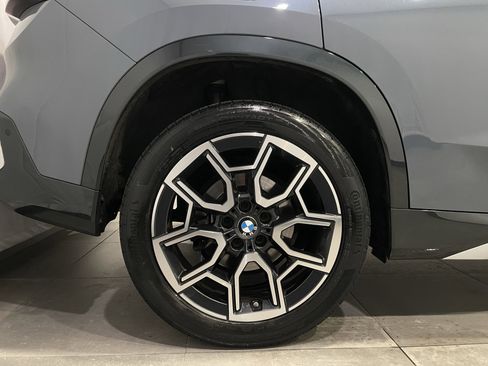 Certified 2023 BMW X1 xDrive28i w/ Convenience Package image 9