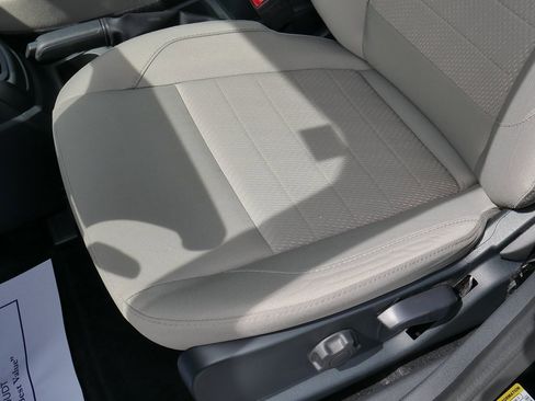 Used 2022 Ford EcoSport S image 26