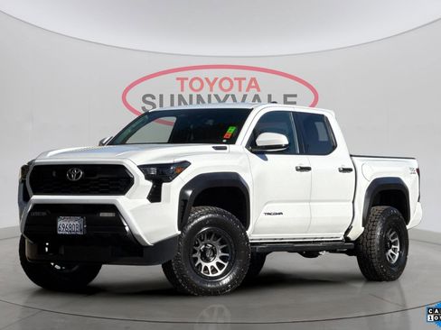 Used 2024 Toyota Tacoma TRD Off-Road image 1