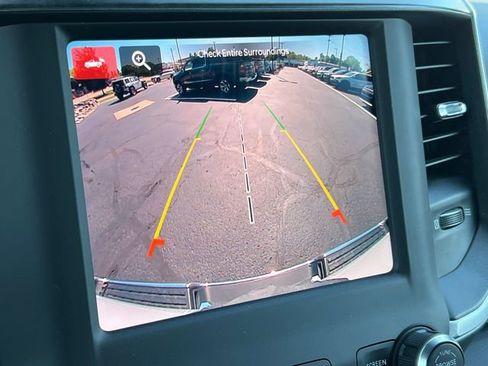 Used 2022 RAM 1500 Big Horn AWD/4WD image 25