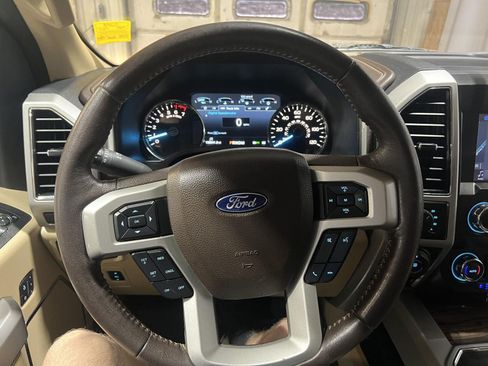 Used 2019 Ford F150 Lariat AWD/4WD image 14