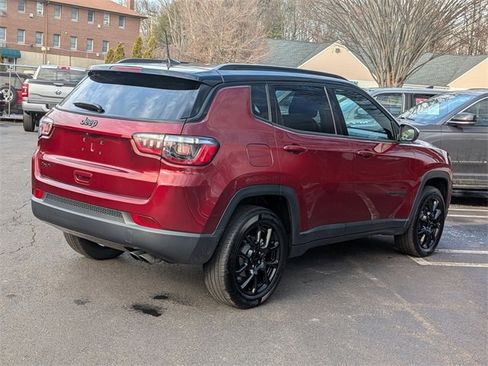 Used 2022 Jeep Compass Altitude w/ Convenience Group image 3