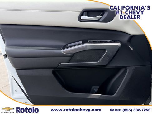 Used 2022 Nissan Pathfinder SL w/ SL Premium Package FWD image 21
