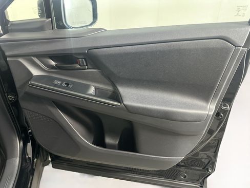 Used 2026 Toyota bZ FWD image 34