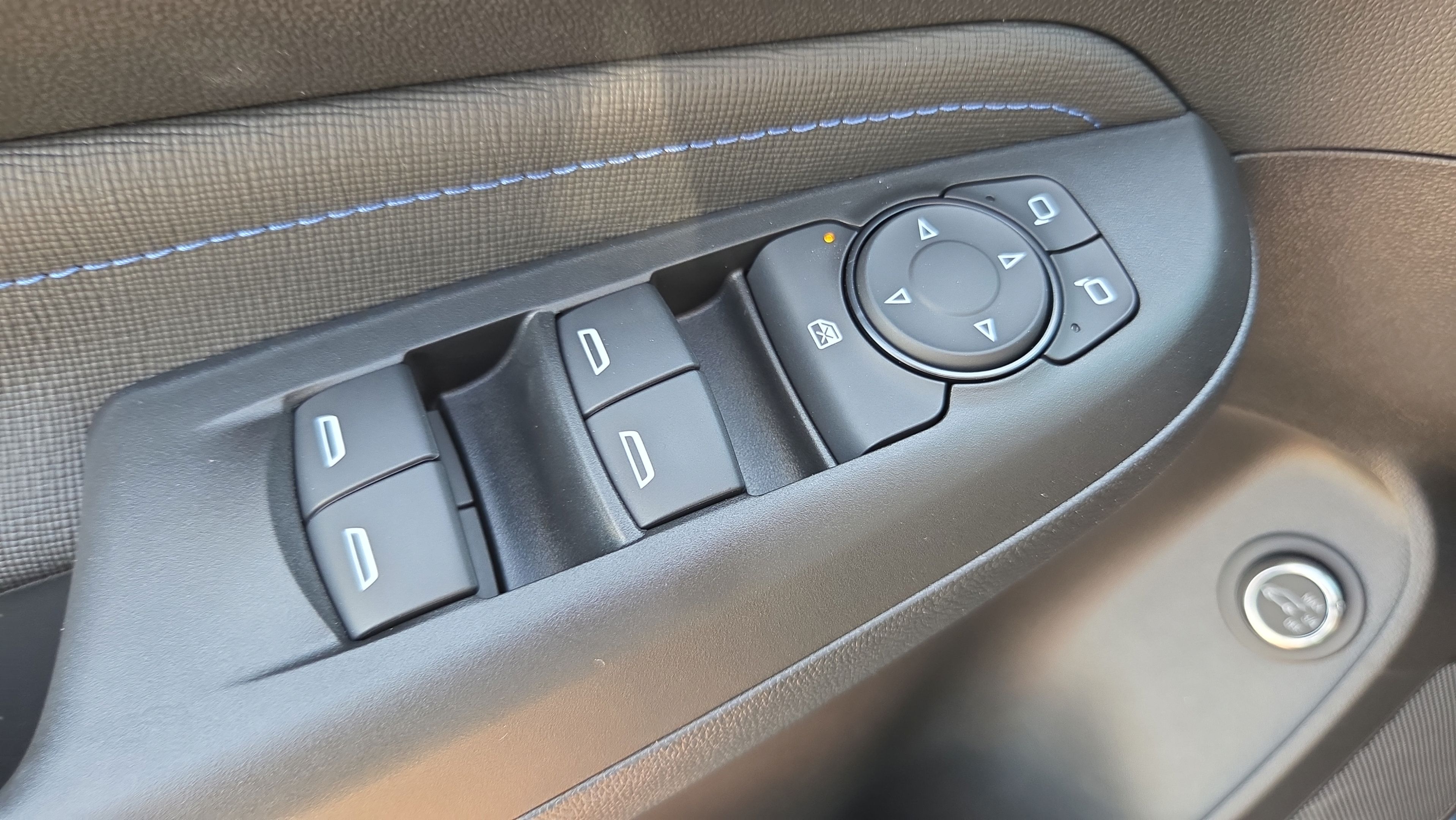 New 2026 Buick Envista Sport Touring w/ Convenience I Package FWD image 29