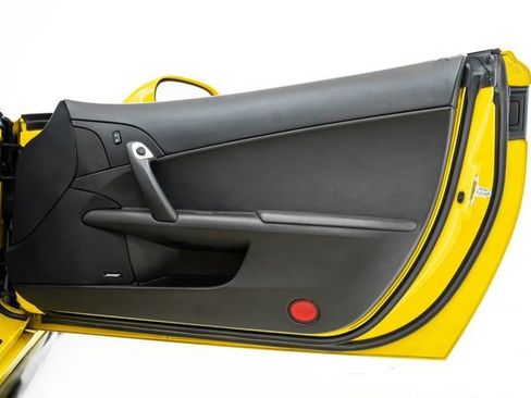 Used 2013 Chevrolet Corvette Coupe w/ 3LT Preferred Equipment Group image 20