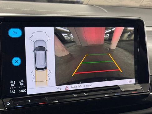 New 2026 Volkswagen Atlas Cross Sport SE image 31