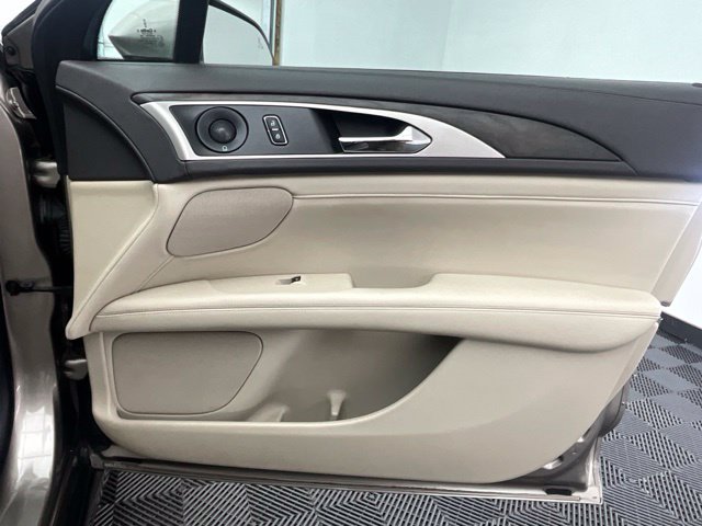 Used 2020 Lincoln MKZ Reserve w/ Elements Package AWD/4WD image 20