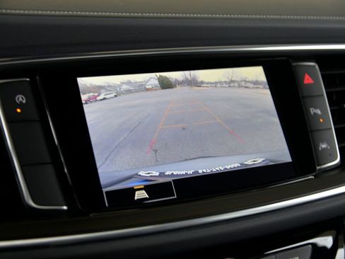 Used 2024 Buick Enclave Essence w/ Experience Buick Package image 20