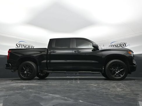 Certified 2025 Chevrolet Silverado 1500 Custom w/ LPO, Dark Essentials Package AWD/4WD image 36
