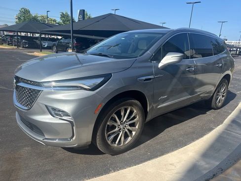 Used 2023 Buick Enclave Avenir w/ Avenir Technology Package AWD/4WD image 1
