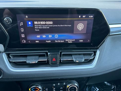 Used 2025 Chevrolet TrailBlazer LT image 18