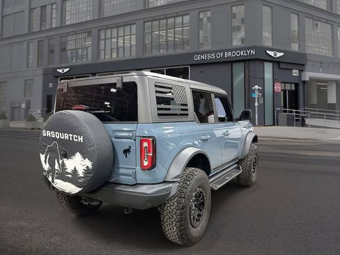 Used 2021 Ford Bronco First Edition AWD/4WD image 5