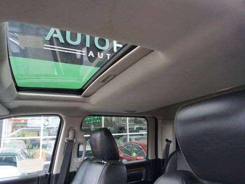 Used 2018 RAM 2500 Laramie w/ Sport Appearance Group image 14