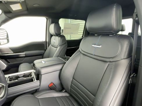 New 2026 Ford F250 Platinum image 22