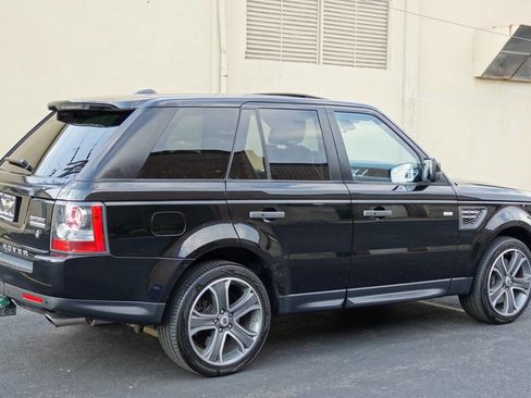 Used 2011 Land Rover Range Rover Sport Supercharged AWD/4WD image 36