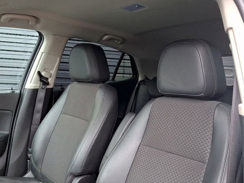 Used 2020 Buick Encore Preferred w/ Safety Package image 5