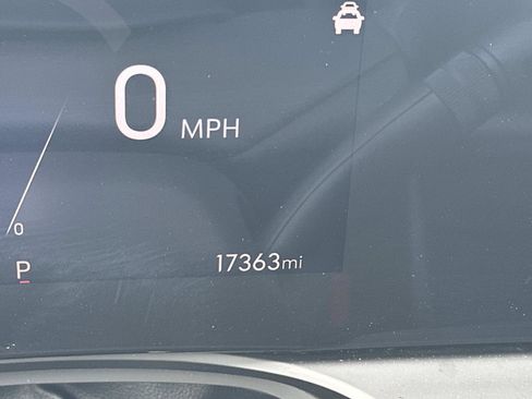 Certified 2025 Buick Envista Sport Touring w/ Experience Buick Package image 20