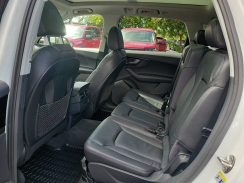 Used 2017 Audi Q7 2.0T Premium AWD/4WD image 10