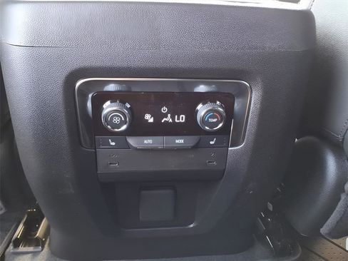 New 2026 Chevrolet Tahoe Premier image 14