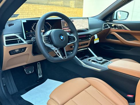New 2026 BMW 430i xDrive Convertible image 9