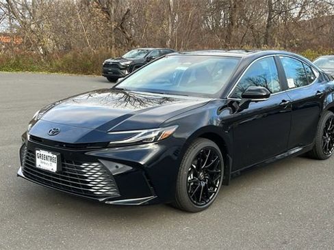 New 2026 Toyota Camry XLE image 3