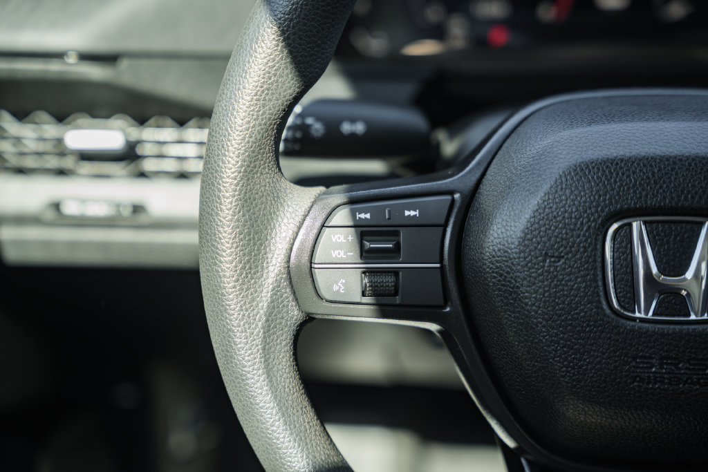 Certified 2026 Honda Accord SE image 27