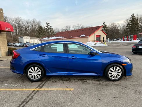 Used 2018 Honda Civic LX image 4