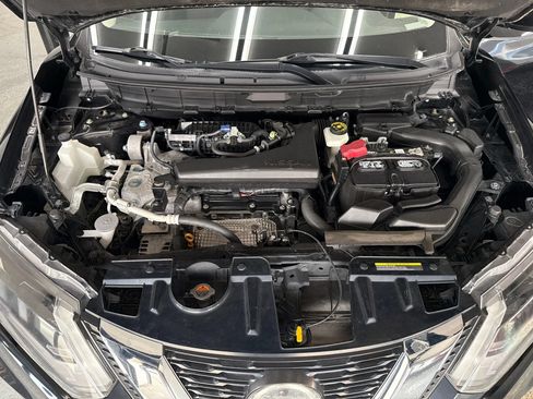 Used 2018 Nissan Rogue S AWD/4WD image 11