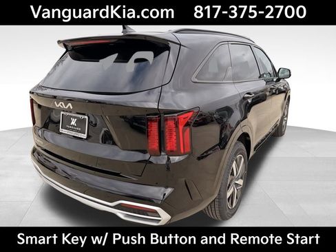 Certified 2023 Kia Sorento S image 5