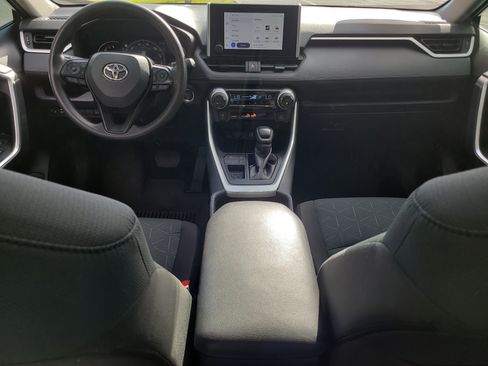 Used 2025 Toyota RAV4 XLE w/ Convenience Package FWD image 16