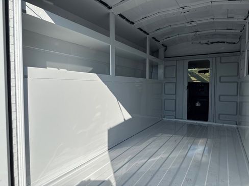 New 2024 Chevrolet Express 3500 w/ Power Convenience Package image 29