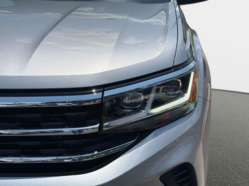Certified 2023 Volkswagen Atlas SE FWD image 9