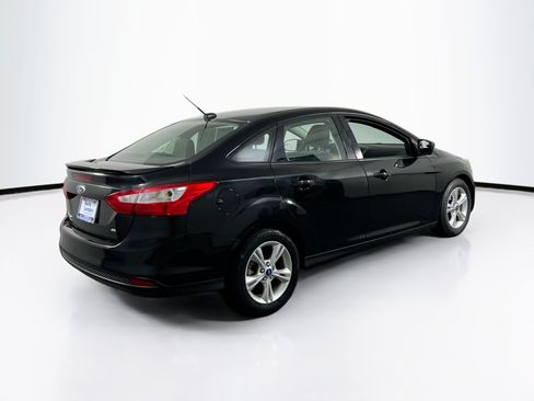 Used 2012 Ford Focus SE FWD image 5