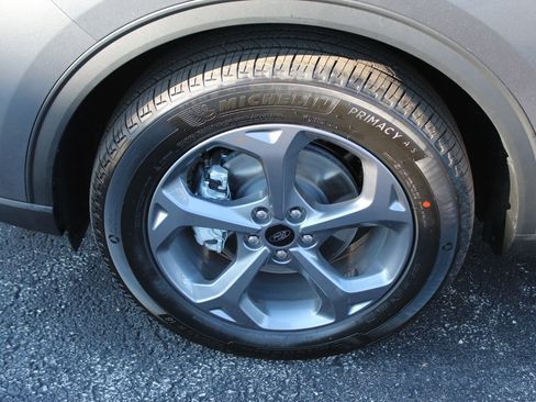 New 2026 Ford Escape ST-Line w/ Tech Pack #1 image 11