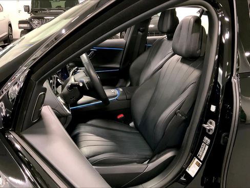 Used 2025 Mercedes-Benz E 450 4MATIC All-Terrain Wagon image 8