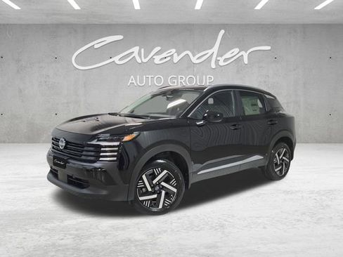 New 2026 Nissan Kicks SV image 1